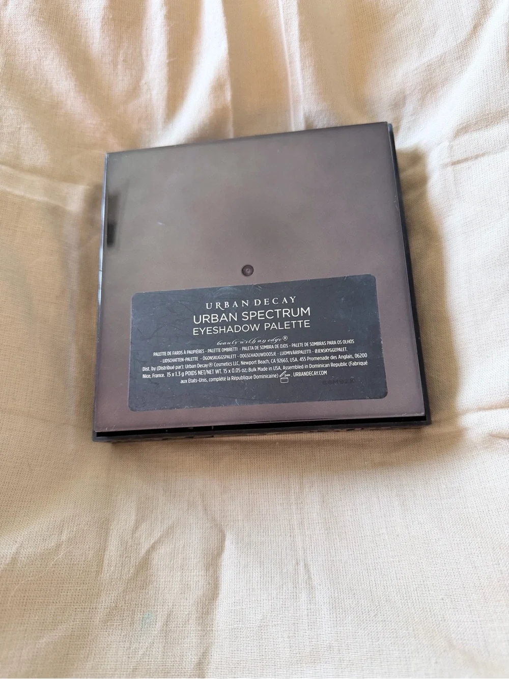 Urban Decay Urban Spectrum Eyeshadow Palette - Limited Edition / Rare